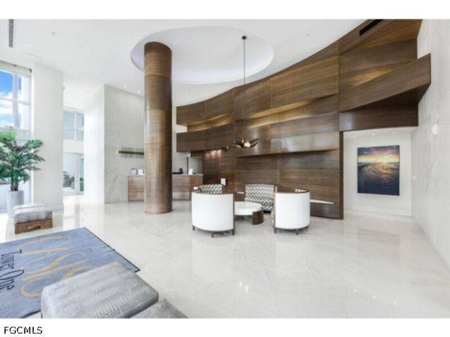 3000 Oasis Grand BLVD 2206, Fort Myers, FL 33916