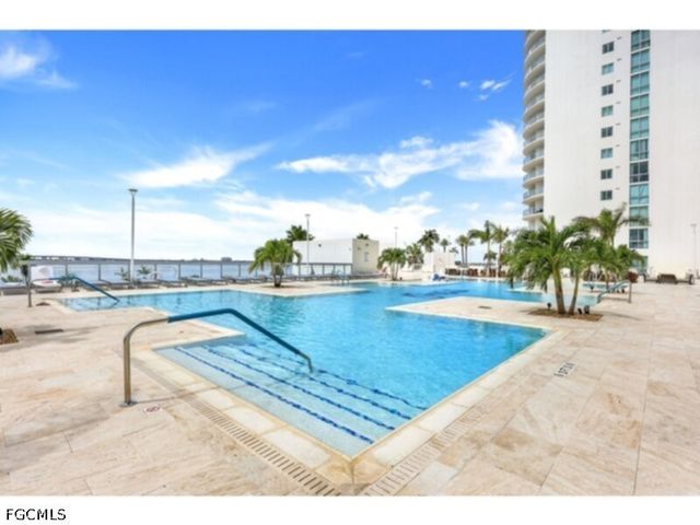 3000 Oasis Grand BLVD 2206, Fort Myers, FL 33916