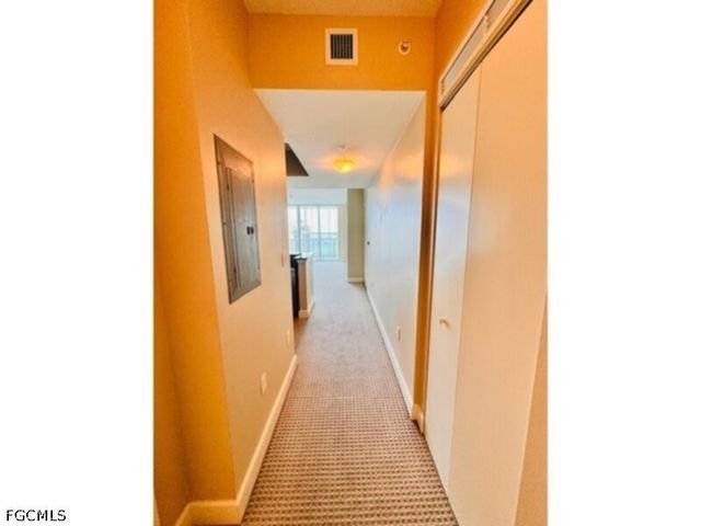 3000 Oasis Grand BLVD 2206, Fort Myers, FL 33916