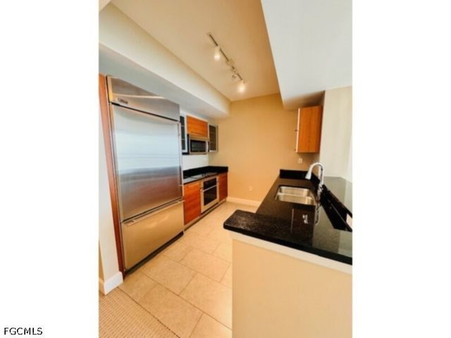 3000 Oasis Grand BLVD 2206, Fort Myers, FL 33916