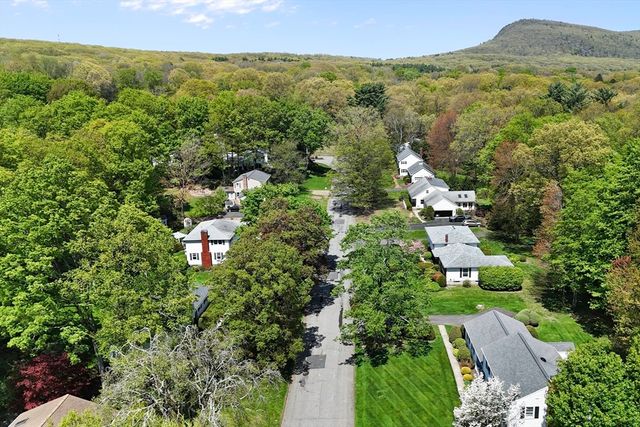 55 Longfellow Road, Holyoke, MA 01040