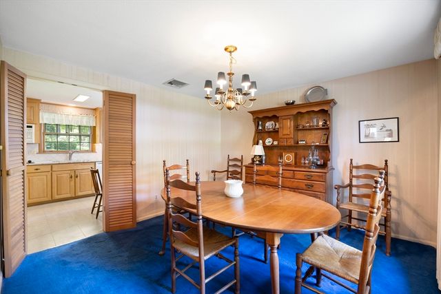 55 Longfellow Road, Holyoke, MA 01040