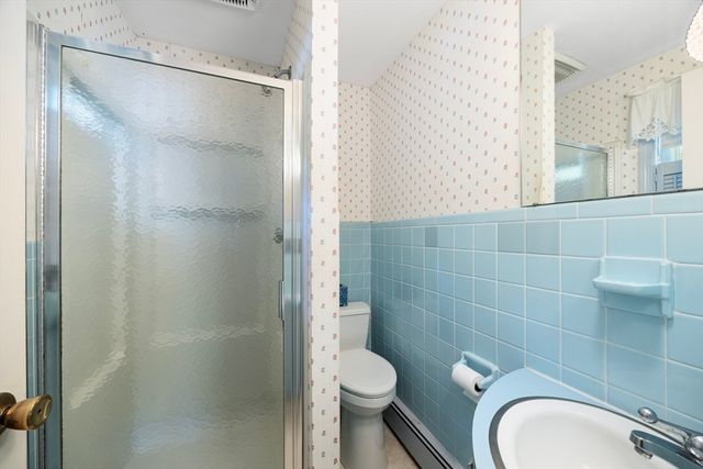 55 Longfellow Road, Holyoke, MA 01040