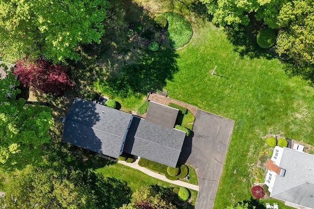 55 Longfellow Road, Holyoke, MA 01040