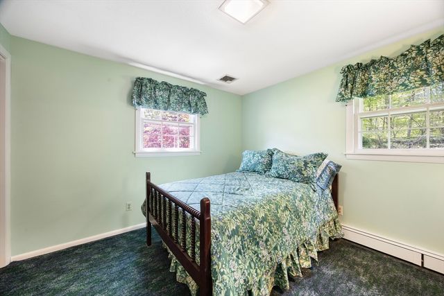55 Longfellow Road, Holyoke, MA 01040