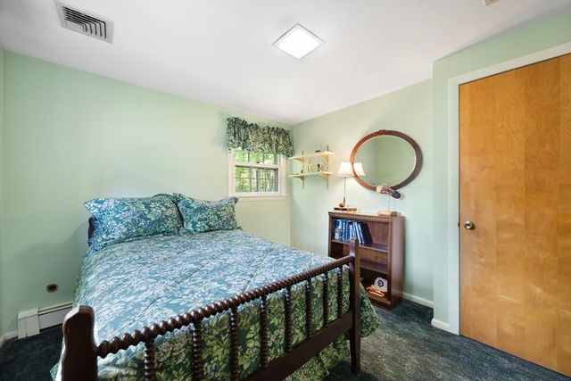 55 Longfellow Road, Holyoke, MA 01040