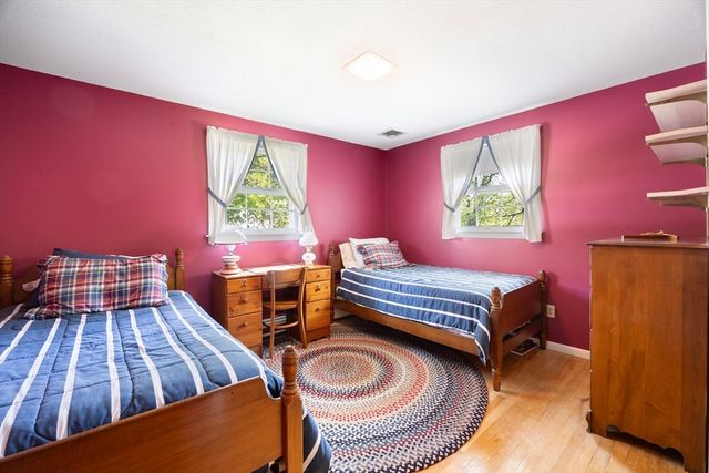 55 Longfellow Road, Holyoke, MA 01040