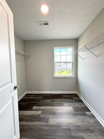 1394 Apple Farm Drive, Batavia Twp, OH 45102