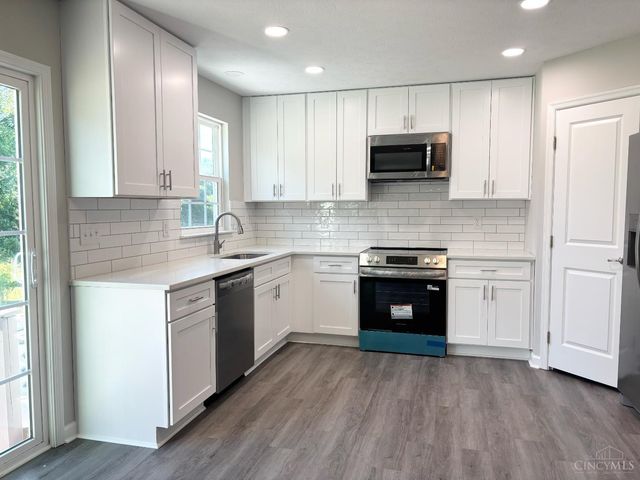 1394 Apple Farm Drive, Batavia Twp, OH 45102