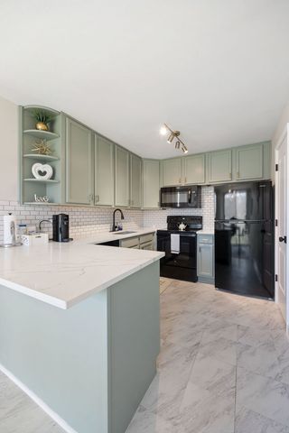 6000 E Lake Drive 1D, Lisle, IL 60532