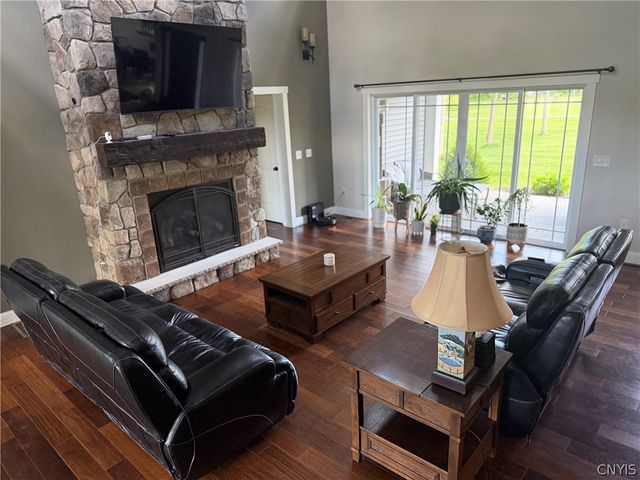 7701 Mocha Bear, Lysander, NY 13027