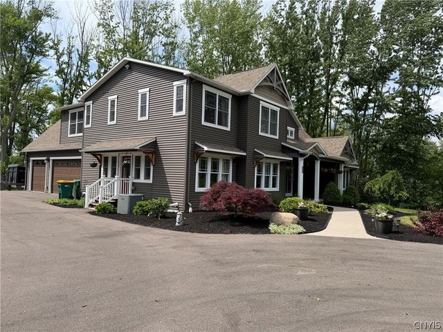 7701 Mocha Bear, Lysander, NY 13027