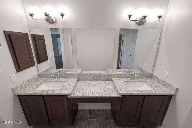 12885 CRYSTAL DOWNS, El Paso, TX 79928