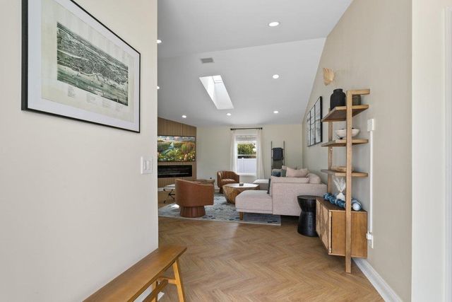 77 Aloha Cir, St Augustine, FL 32080