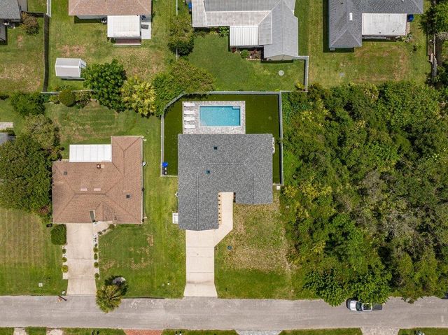 77 Aloha Cir, St Augustine, FL 32080