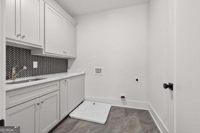 3906 Town Farms Drive, Peachtree Corners, GA 30092