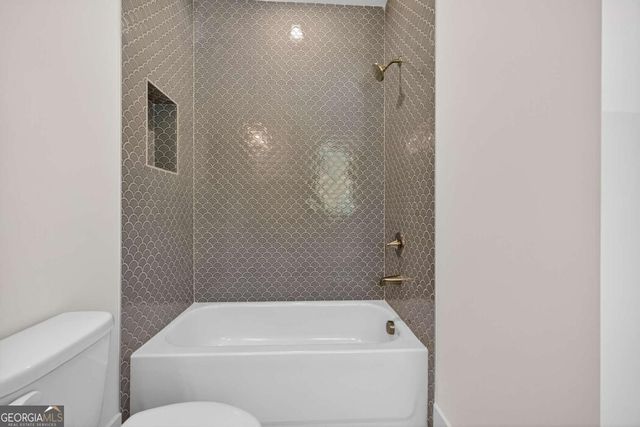 3906 Town Farms Drive, Peachtree Corners, GA 30092