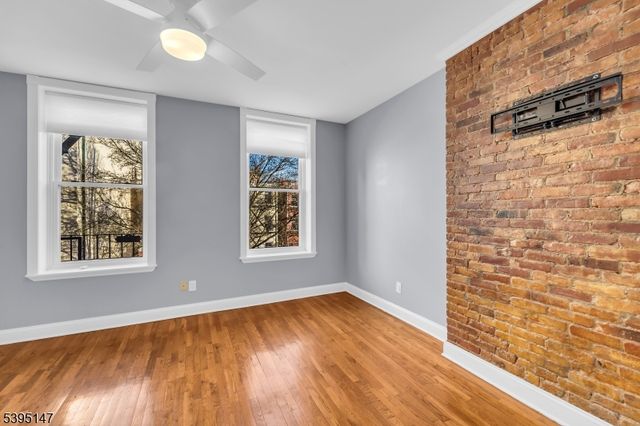 919 Park Ave 3R, Hoboken City, NJ 07030