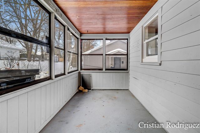 1118 Dunham Street, Grand Rapids, MI 49506