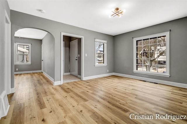 1118 Dunham Street, Grand Rapids, MI 49506