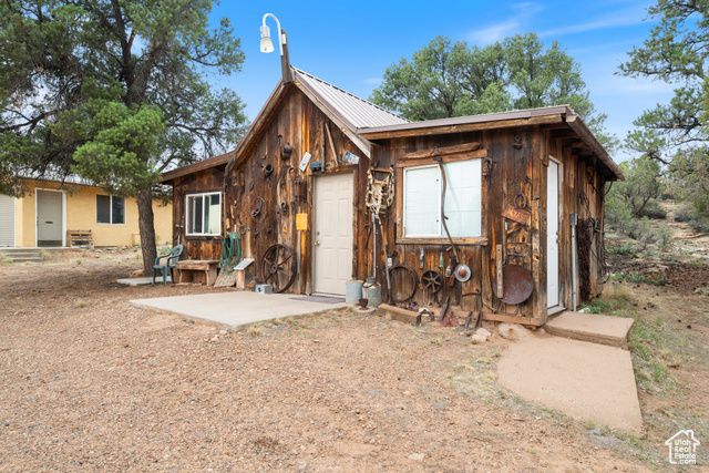 635 N COUGAR LN, Apple Valley, UT 84737