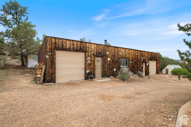 635 N COUGAR LN, Apple Valley, UT 84737