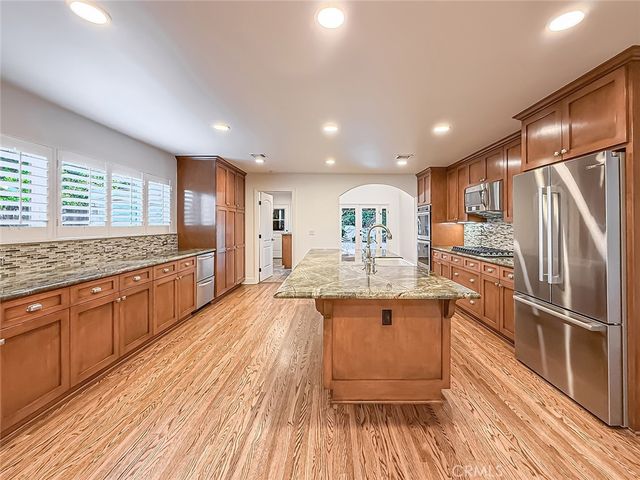 15452 Varden, Sherman Oaks, CA 91403