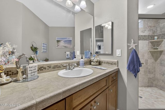 900 S Meadows Parkway 613, Reno, NV 89521