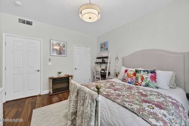 900 S Meadows Parkway 613, Reno, NV 89521