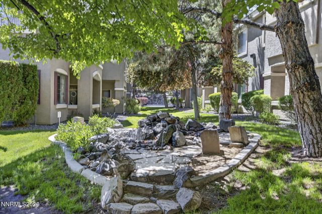900 S Meadows Parkway 613, Reno, NV 89521