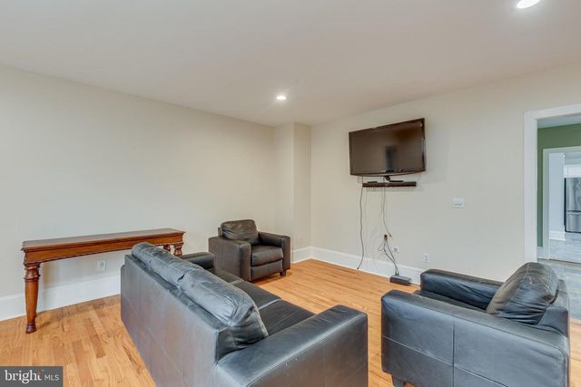 401 W 3RD ST, Moorestown, NJ 08057