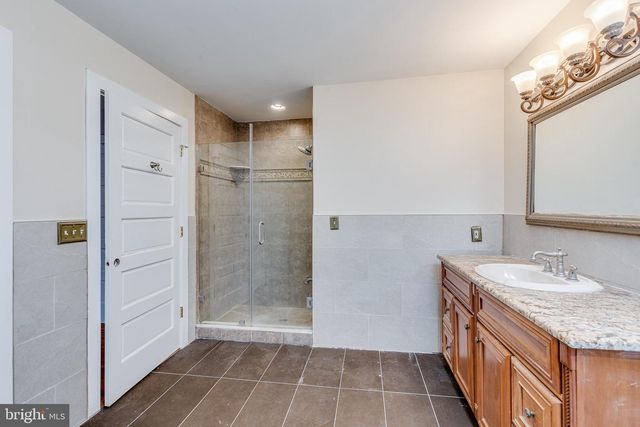 401 W 3RD ST, Moorestown, NJ 08057