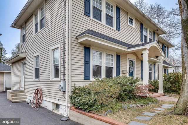 401 W 3RD ST, Moorestown, NJ 08057