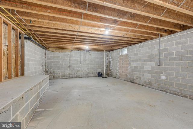 401 W 3RD ST, Moorestown, NJ 08057