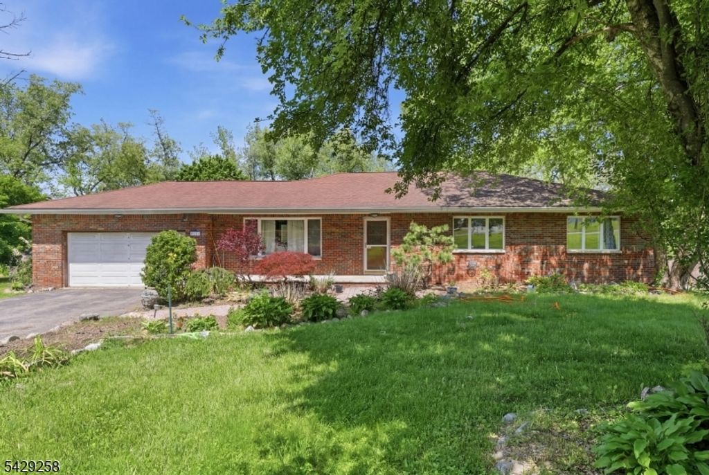 1571 County Rd 565, Vernon Twp., NJ 07461