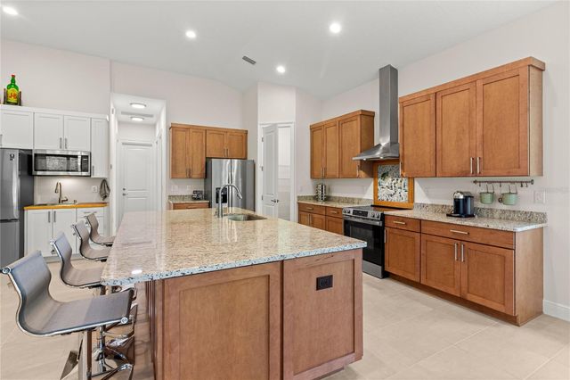 5090 GREENS DRIVE, Lady Lake, FL 32159