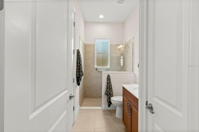 5090 GREENS DRIVE, Lady Lake, FL 32159