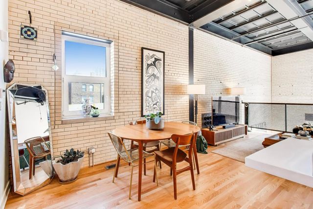 1128 W Ardmore Avenue 9, Chicago, IL 60660