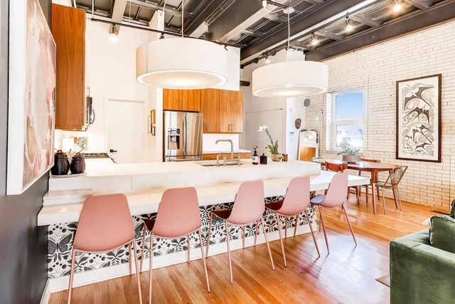 1128 W Ardmore Avenue 9, Chicago, IL 60660