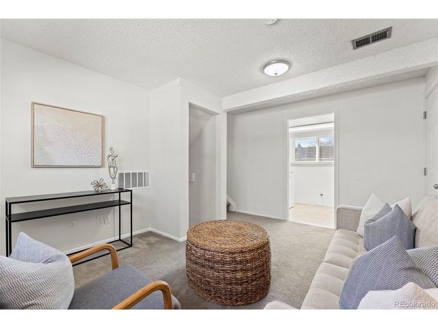 6315 S Johnson St, Littleton, CO 80123