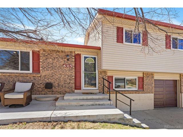 6315 S Johnson St, Littleton, CO 80123