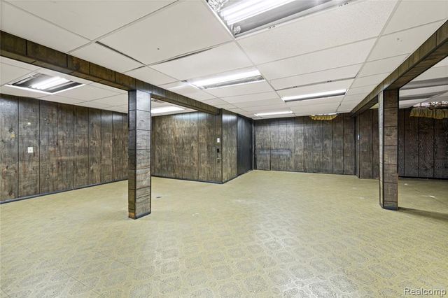 4681 Dickson Drive, Sterling Heights, MI 48310