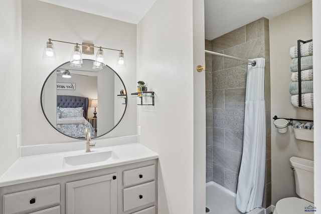 4768 RIDGECREST CT, Rapid City, SD 57702