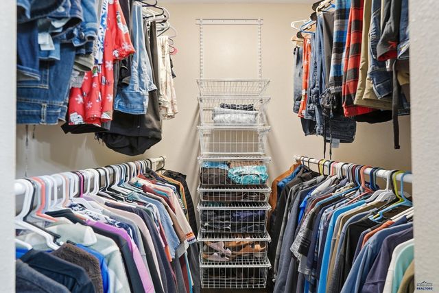 4768 RIDGECREST CT, Rapid City, SD 57702