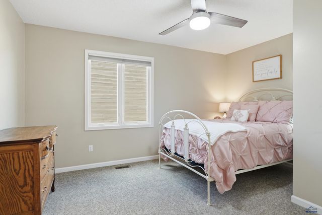 4768 RIDGECREST CT, Rapid City, SD 57702