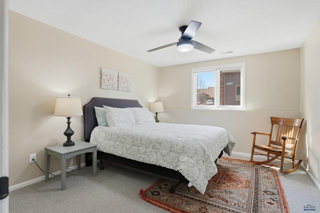 4768 RIDGECREST CT, Rapid City, SD 57702