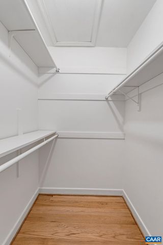 2752 HYDRAULIC RD, Charlottesville, VA 22901