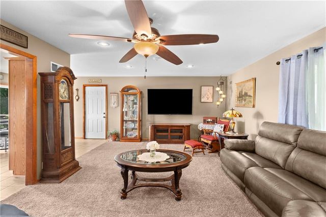 304 North Street, Farley, MO 64028
