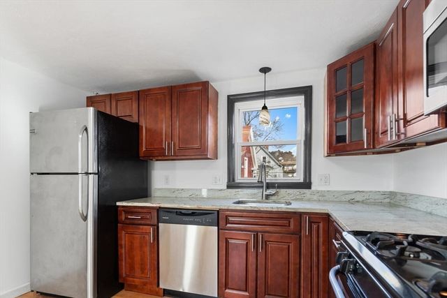 48 Waverly, Lynn, MA 01904