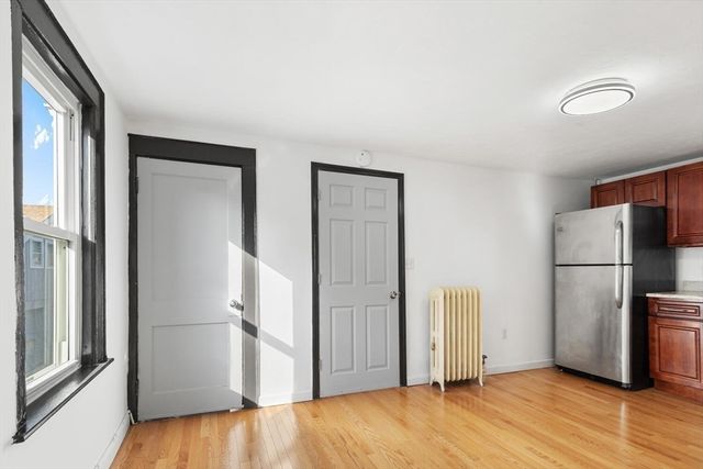 48 Waverly, Lynn, MA 01904